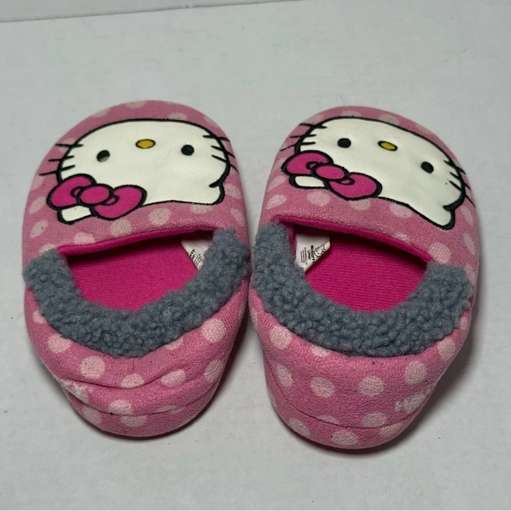 Hello Kitty Slippers 7/8